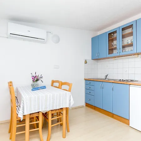Apartment By The Sea Razanj, - 12733 Rogoznica (Sibenik-Knin)