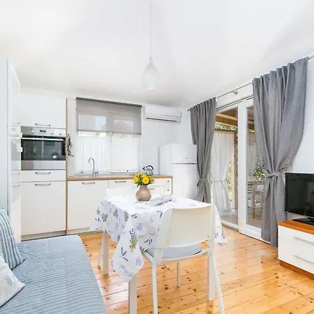 By The Sea Razanj, - 12733 Apartment Rogoznica (Sibenik-Knin)